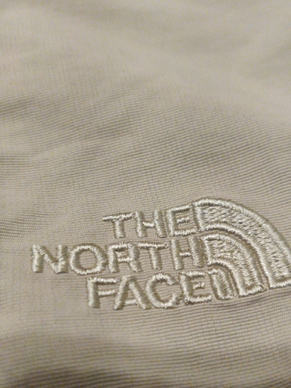The North Face Embroidered Logo Jacket in Light Beige - Picture 9 of 16